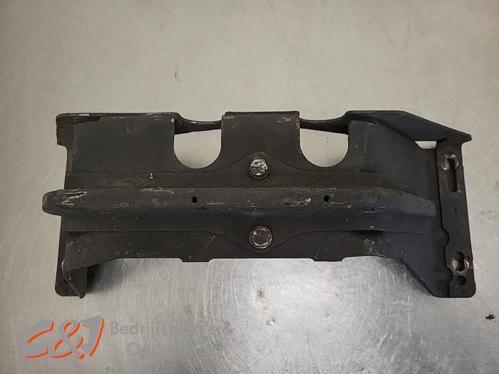 Motorsteun van een Mercedes Vito, Auto-onderdelen, Ophanging en Onderstel, Mercedes-Benz, Gebruikt, 3 maanden garantie, Ophalen of Verzenden