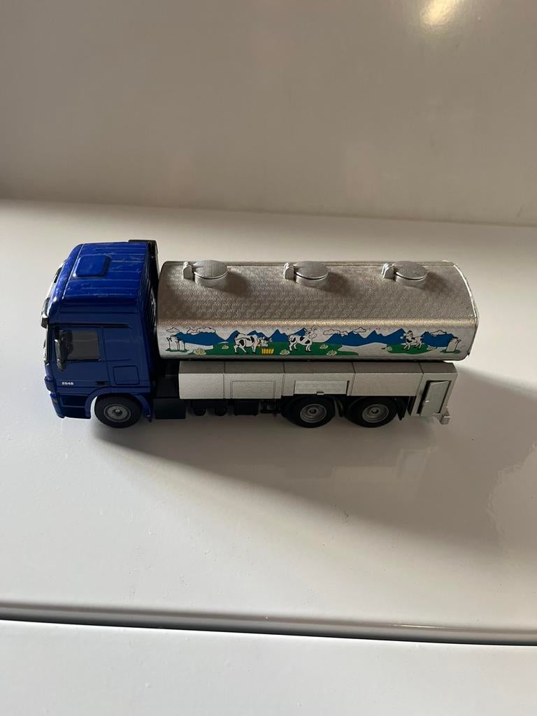 Camion voor MELK transport, Enlèvement ou Envoi, Comme neuf