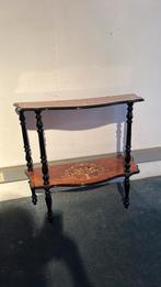 Hal tafeltje , italiaans handgemaakt ., Enlèvement