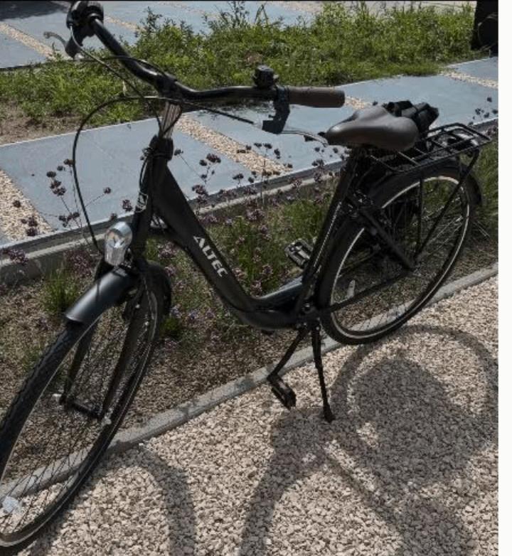 NIEUWE damesfiets - mat zwart + NIEUWE fietsrugtas NORLANDER, Fietsen en Brommers, Ophalen, Nieuw, Overige merken