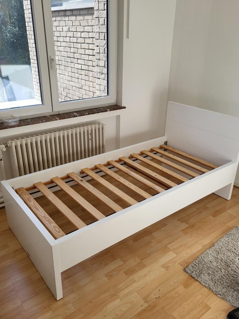 Lit en bois massif + sommier, Enlèvement, Bois, 200 cm, 90 cm