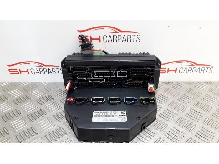 Boîte à fusibles d'un Mercedes C-Klasse, Autos : Pièces & Accessoires, Électronique & Câbles, Mercedes-Benz, Utilisé, Enlèvement ou Envoi