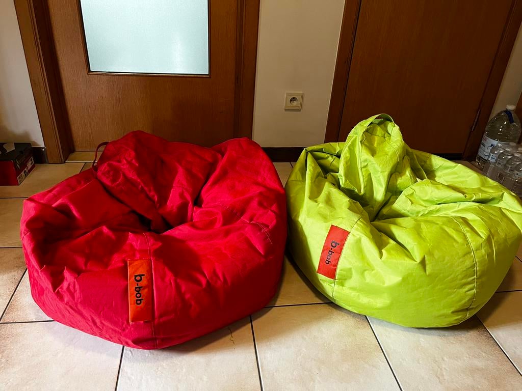 2 zitzakken b-bob, Ophalen, Gebruikt