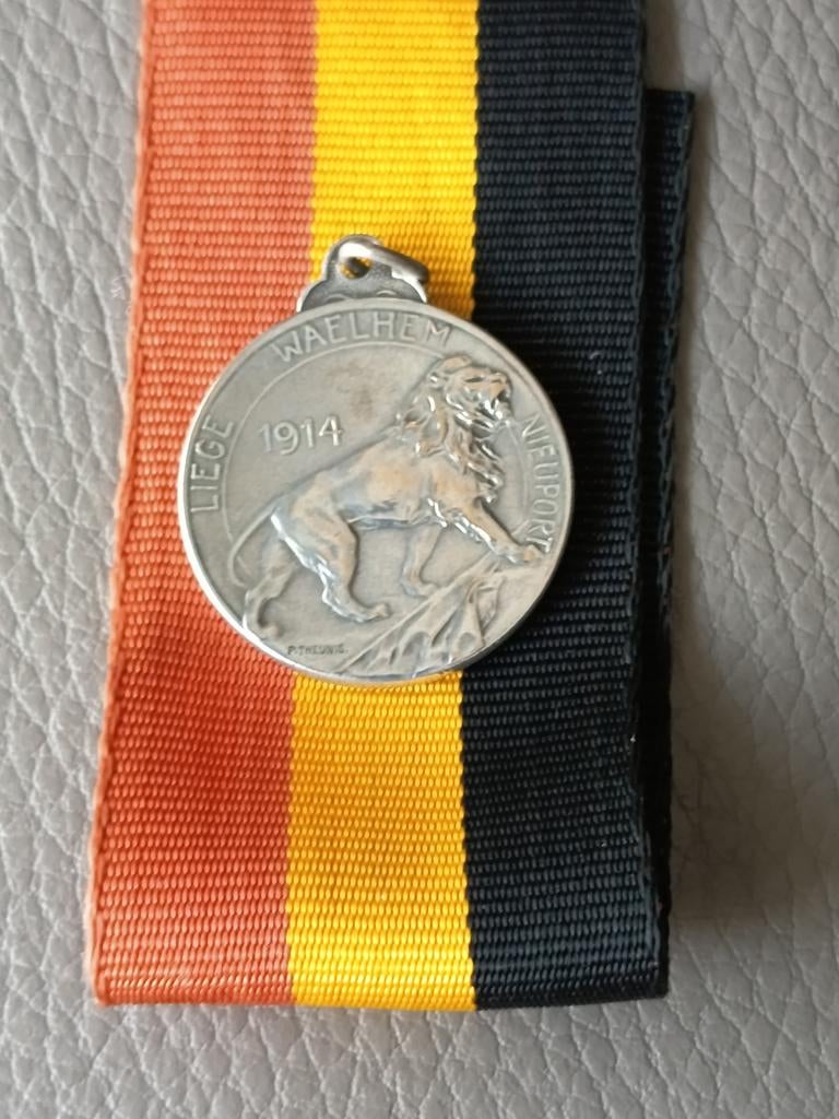 Militaire, Collections, Enlèvement ou Envoi