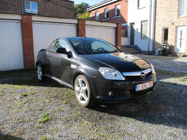 OPEL TIGRA CABRIOLET, Auto's, Opel, Particulier, Tigra, ABS, Centrale vergrendeling, Elektrische buitenspiegels, Elektrische ramen