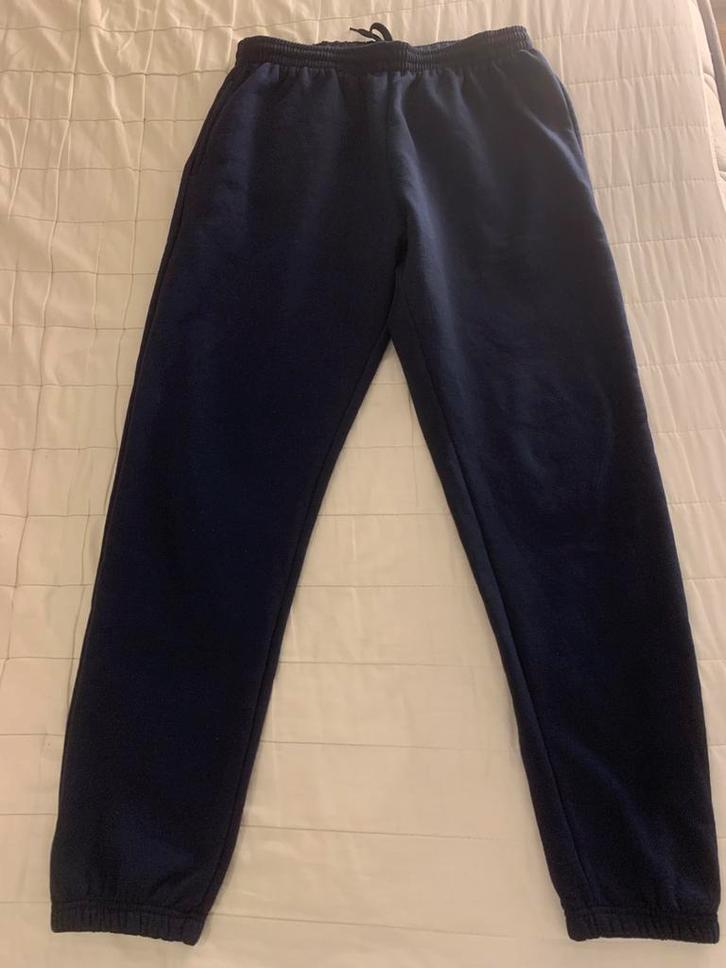 Marineblauwe L joggingbroek Eén keer gewassen, Sport en Fitness, Loopsport en Atletiek, Nieuw, Kleding, Ophalen of Verzenden