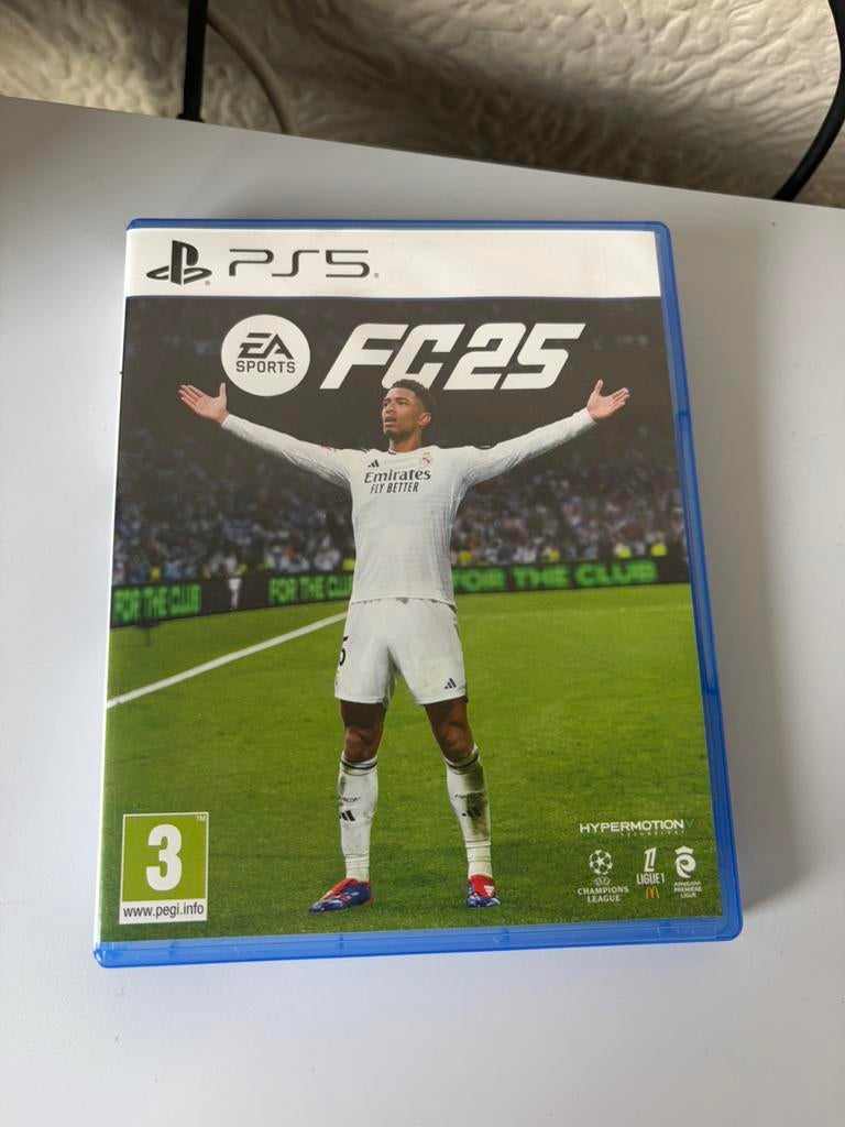 PLAYSTATION 5 FC25, Consoles de jeu & Jeux vidéo, Enlèvement, Comme neuf