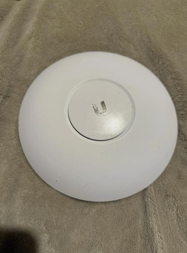 Bulk Mikrotik & Ubiquiti UniFi, Computers en Software, Accesspoints, Gebruikt, Ophalen of Verzenden