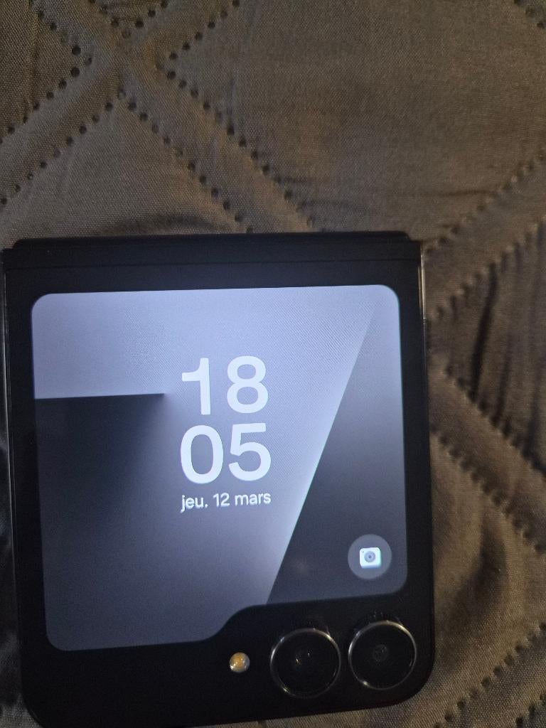 Zflip 7 fe, Telecommunicatie, Mobiele telefoons | Samsung, Ophalen, Zo goed als nieuw, Galaxy Z Flip, Android OS
