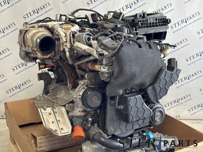 Motor van een Mercedes Vito, Auto-onderdelen, Motor en Toebehoren, Mercedes-Benz, Gebruikt, 12 maanden garantie, Ophalen of Verzenden