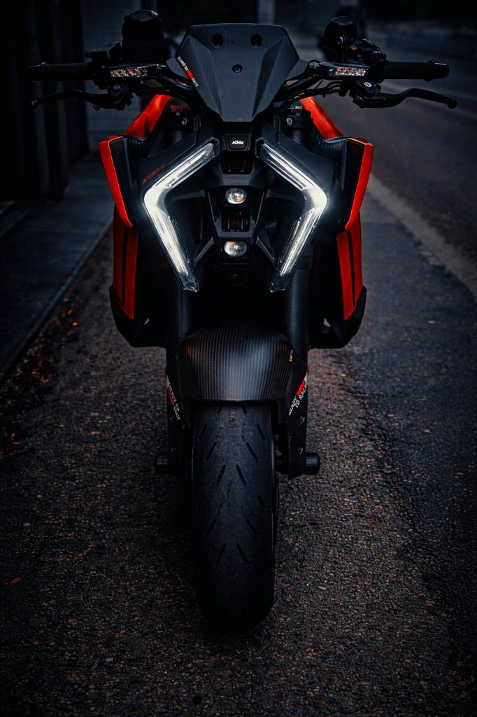 Ktm superduke 1390R, Particulier