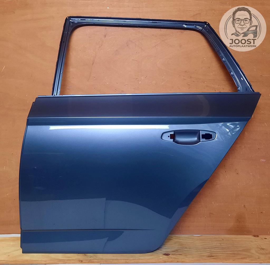 Portier deur linksachter Skoda Fabia III Kombi 2014-2021, Gebruikt, Deur, Herkomst onderdeel bekend, Ophalen of Verzenden