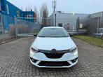 RENAULT MEGANE LIMITED / 1.4 BENZINE / AUTOMAAT / VOL OPTIES, 4 cilinders, Wit, Bedrijf, USB