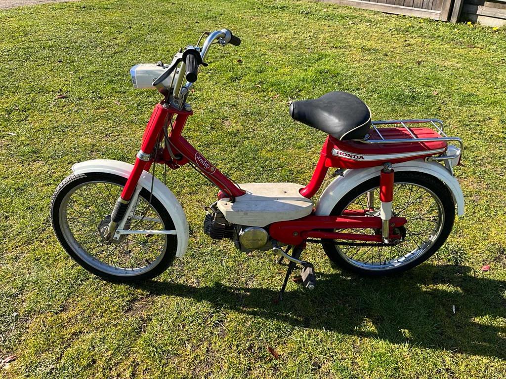 Honda Amigo motorfiets retro, Bedrijf, Overig