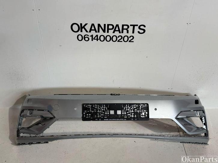 Volkswagen Touran 5TA R-line Voorbumper 5TA807221M, Auto-onderdelen, Carrosserie, Bumper, Voor, Gebruikt