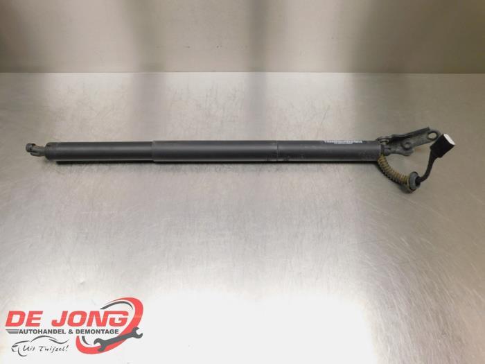 Gasdemper links-achter van een BMW 2-Serie, Auto-onderdelen, Carrosserie, BMW, Gebruikt, 3 maanden garantie, Ophalen of Verzenden