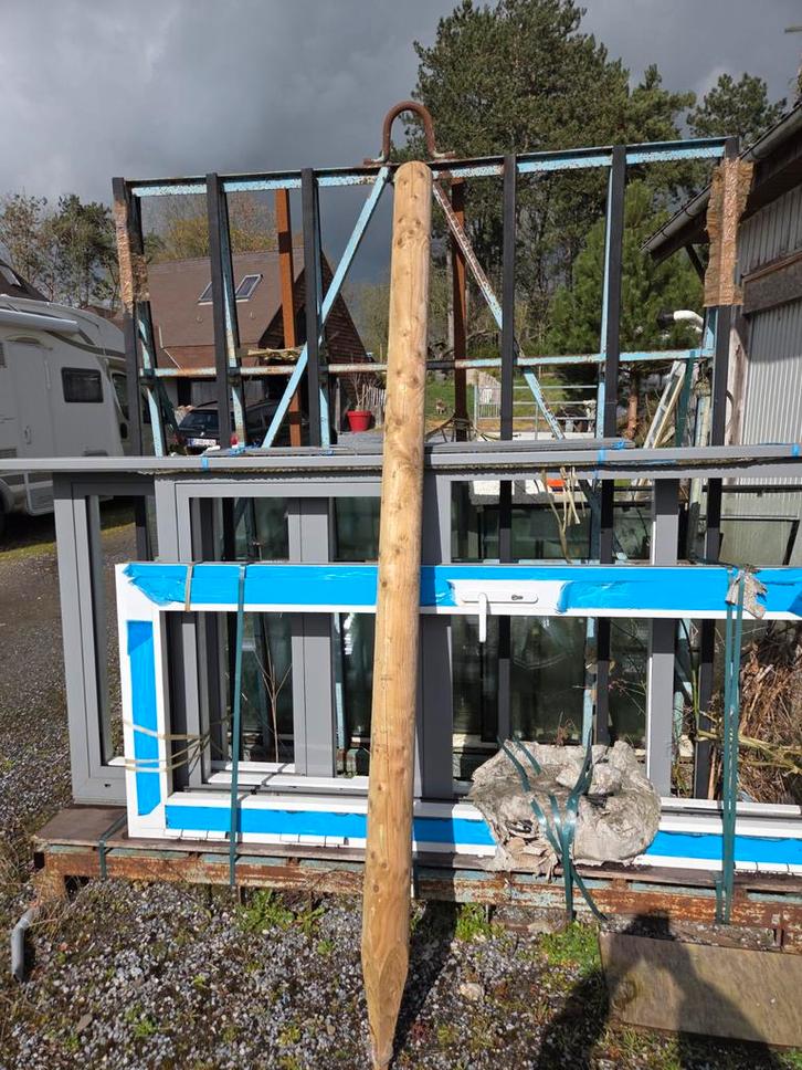 Piquets sapin diametre 12cm hauteur 2,5m, Tuin en Terras, Tuinhekken en Hekwerk