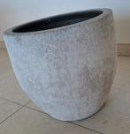 Twee keramische bloempotten., Ophalen