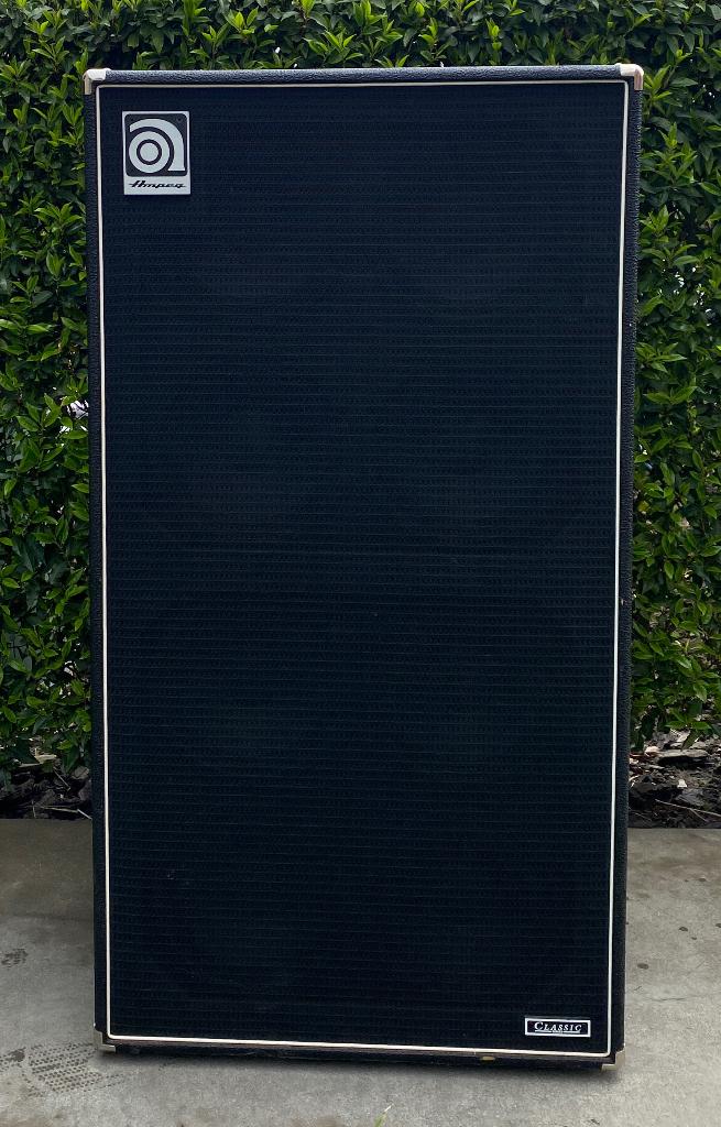 Ampeg SVT4-PRO & SVT-810E, Muziek en Instrumenten, Versterkers | Bas en Gitaar, Zo goed als nieuw, Basgitaar, 100 watt of meer