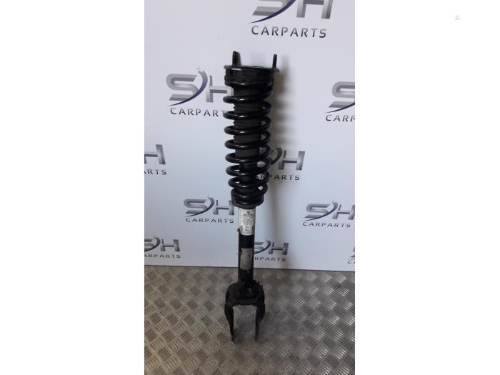 Barre amortisseur avant gauche d'un Mercedes ML-Klasse, Autos : Pièces & Accessoires, Suspension & Châssis, Mercedes-Benz, Utilisé