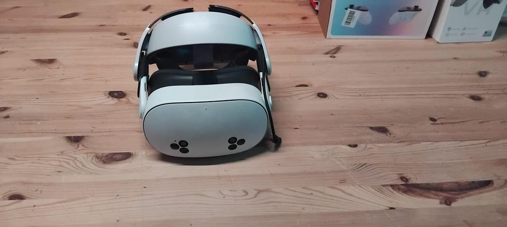 Meta quest 3S, Consoles de jeu & Jeux vidéo, Virtual Reality, Enlèvement, Comme neuf