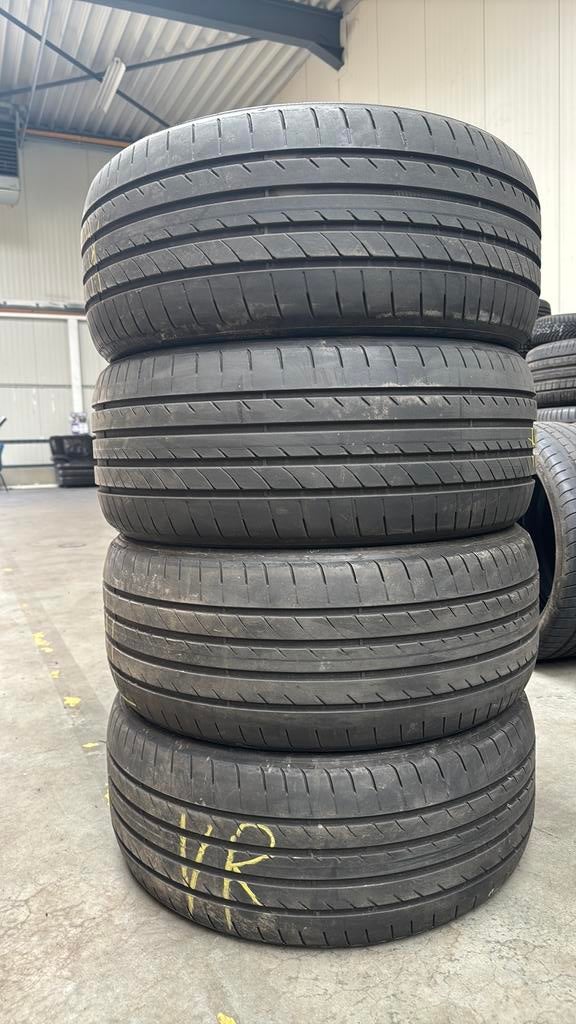 2453520 245/35/20 245/35R20 zomer merk Goodyear, Kleding | Dames, Jassen | Zomer, Ophalen