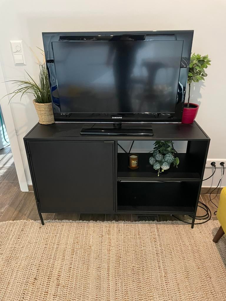 Meuble/buffet TV — compact et pratique, Maison & Meubles, Armoires | Mobilier de télévision, Comme neuf, Moins de 100 cm, 100 à 150 cm