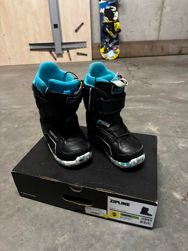 Snowboard boots Burton, Sports & Fitness, Snowboard, Enlèvement, Neuf