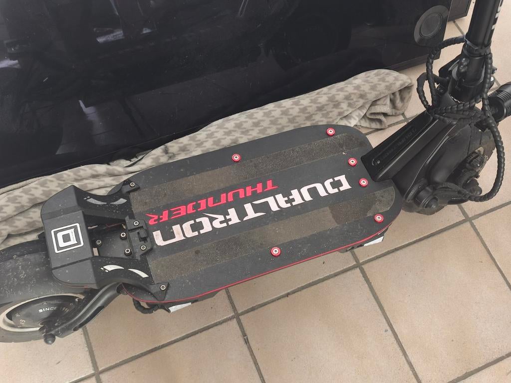 Dualtron Thunder 1, Vélos & Vélomoteurs, Trottinettes, Enlèvement