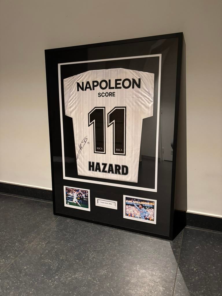 Ingekaderd matchwornshirt Thorgan Hazard RSCA, Enlèvement, Comme neuf