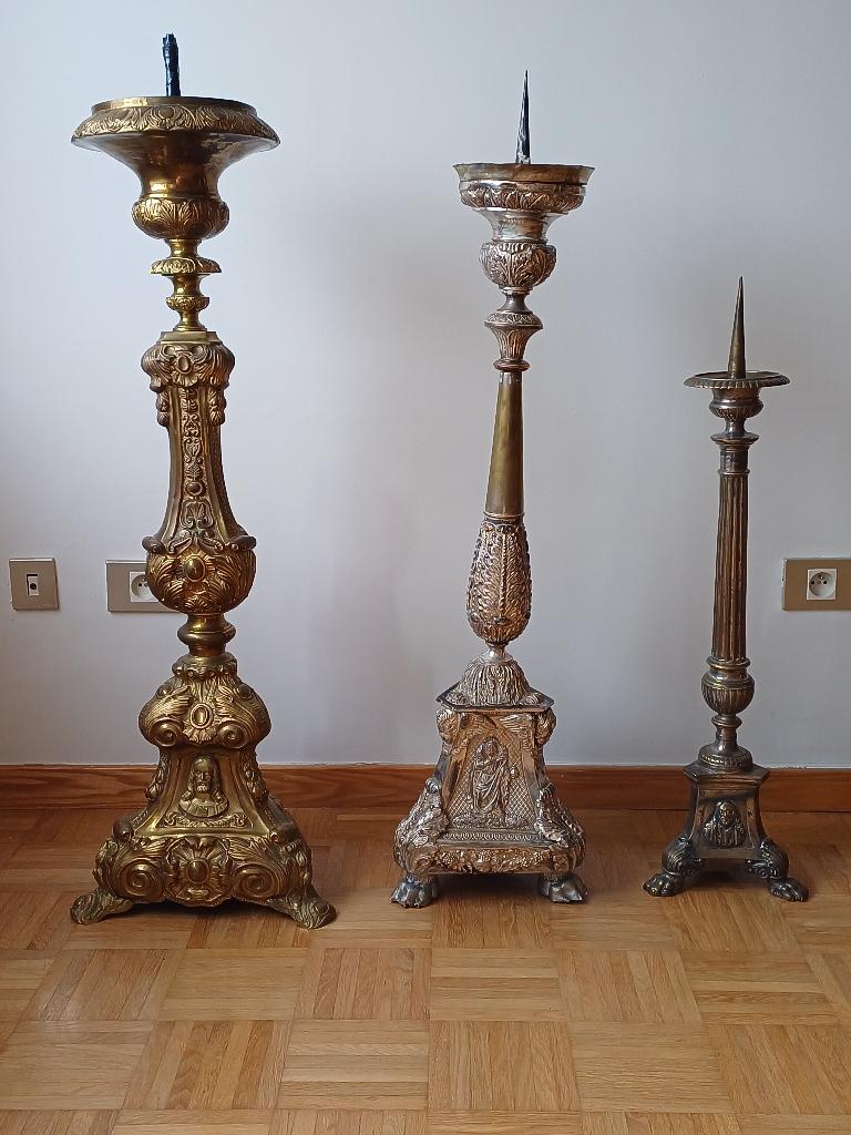 Chandelier d'église en laiton / argenté (taille moyenne), Antiquités & Art, Antiquités | Objets religieux, Enlèvement