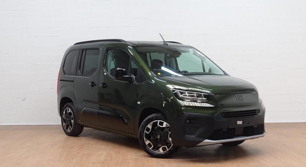 Fiat Qubo 1.2T +gps+camera+park pilot +magic top, Auto's, Gebruikt, Cruise Control, Bedrijf, 3 cilinders