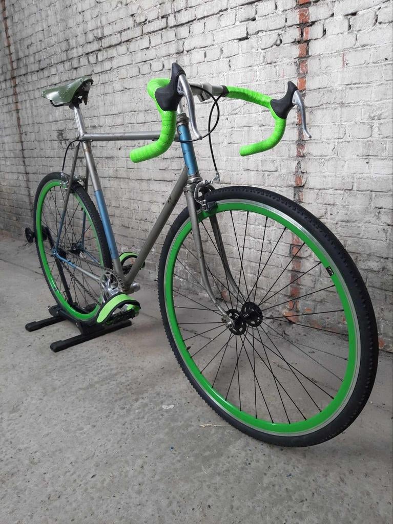 Fixie vert, Vélos & Vélomoteurs, Vélos | Hommes | Vélos de sport & Vélo de randonnée, Comme neuf, Autres marques, Moins de 10 vitesses