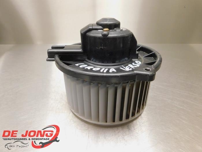 Moteur de ventilation chauffage d'un Toyota Corolla Verso, Autos : Pièces & Accessoires, Autres pièces automobiles, Toyota, Utilisé
