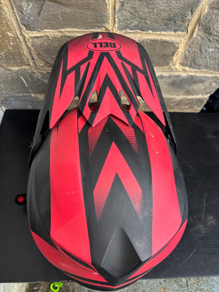 Rode en zwarte belhelm, Offroadhelm, Dames, Nieuw zonder kaartje, L