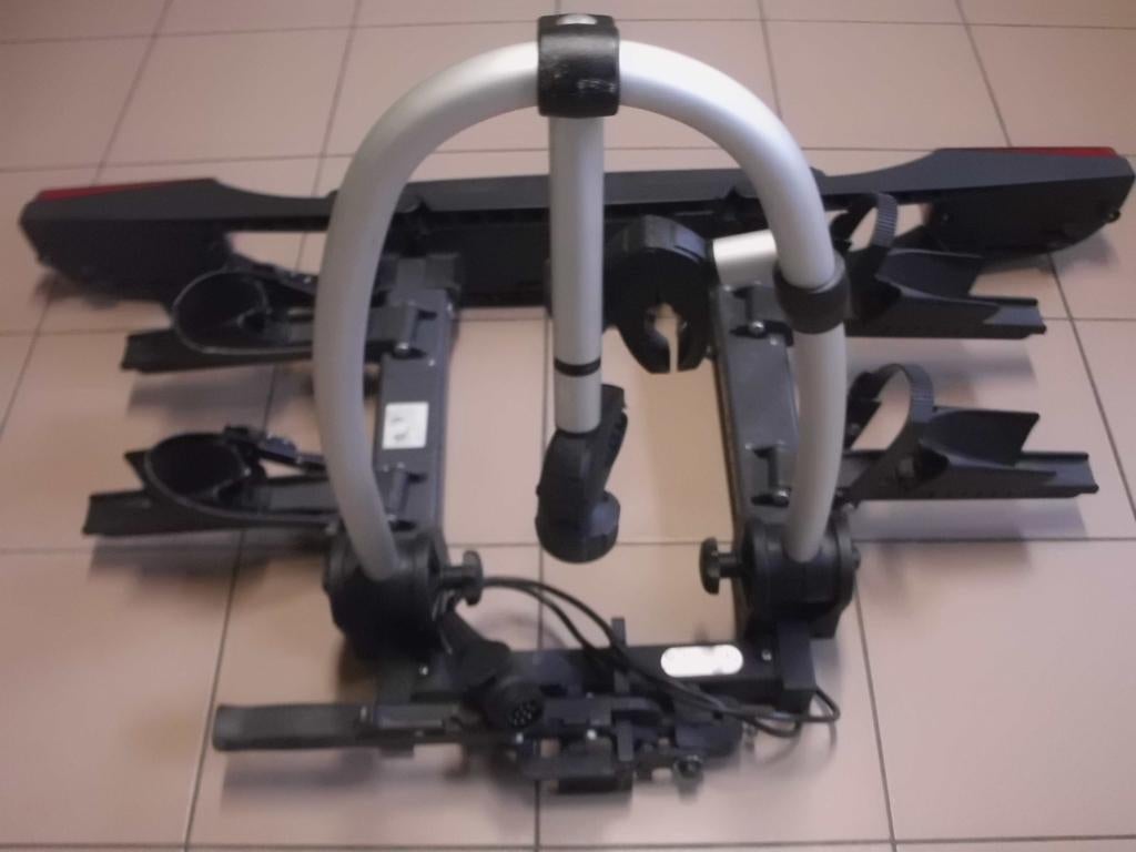 Fietsdrager voor 2 fietsen, Ophalen, Zo goed als nieuw, 2 fietsen, Trekhaakdrager