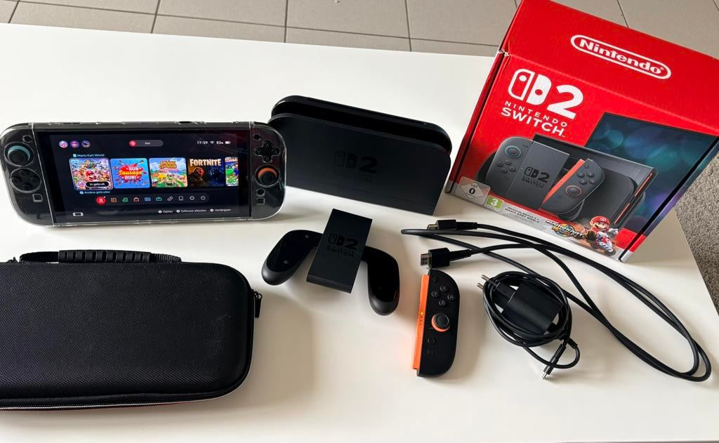 Nintendo switch 2 + accessoires prijs bespreekbaar, Ophalen, Zo goed als nieuw