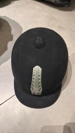 Paardrij helm (tok), Enlèvement, Comme neuf