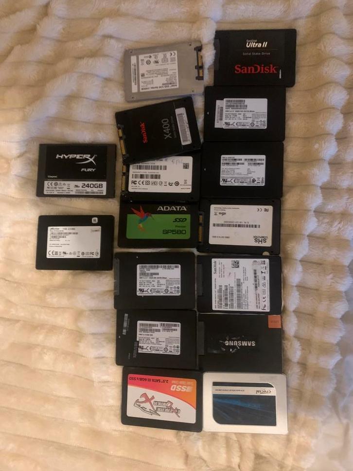 Lot 17 SSD SATA 2.5” – 5.7TB total –, Computers en Software, Harde schijven, Refurbished, Desktop, Intern, SSD, SATA, Ophalen of Verzenden