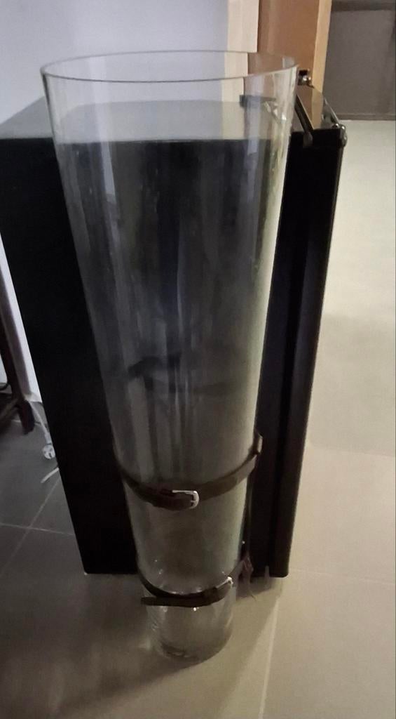 Vase decoratif, Enlèvement, Brun, Cuir