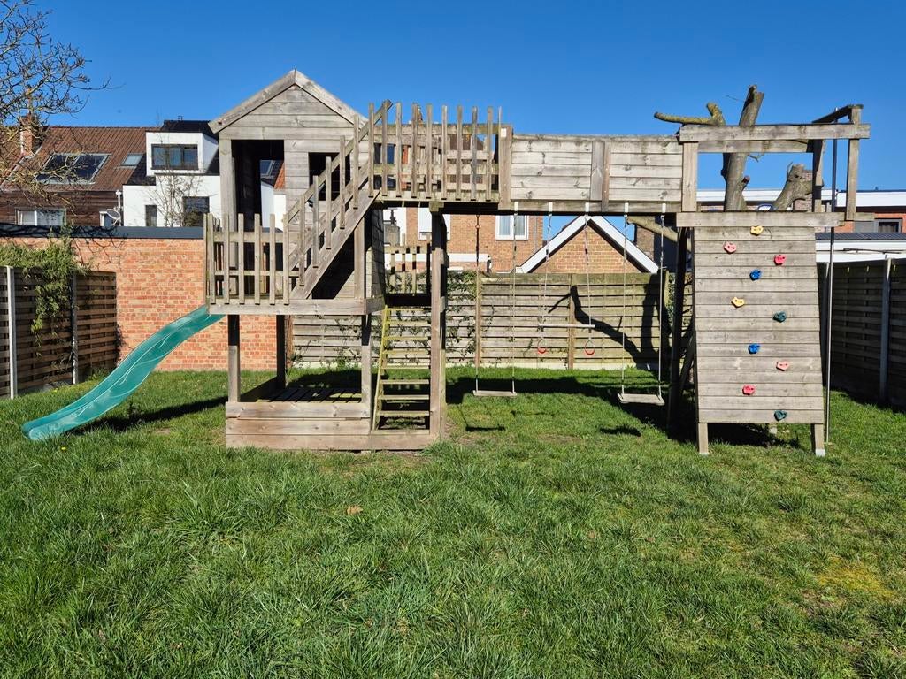 Speeltoestel met glijbaan, zandbak en twee schommels, Enlèvement, Bac à sable