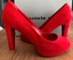 Elegante suède dames PUMPS zo goed als NIEUW, Enlèvement ou Envoi, Rouge, Escarpins