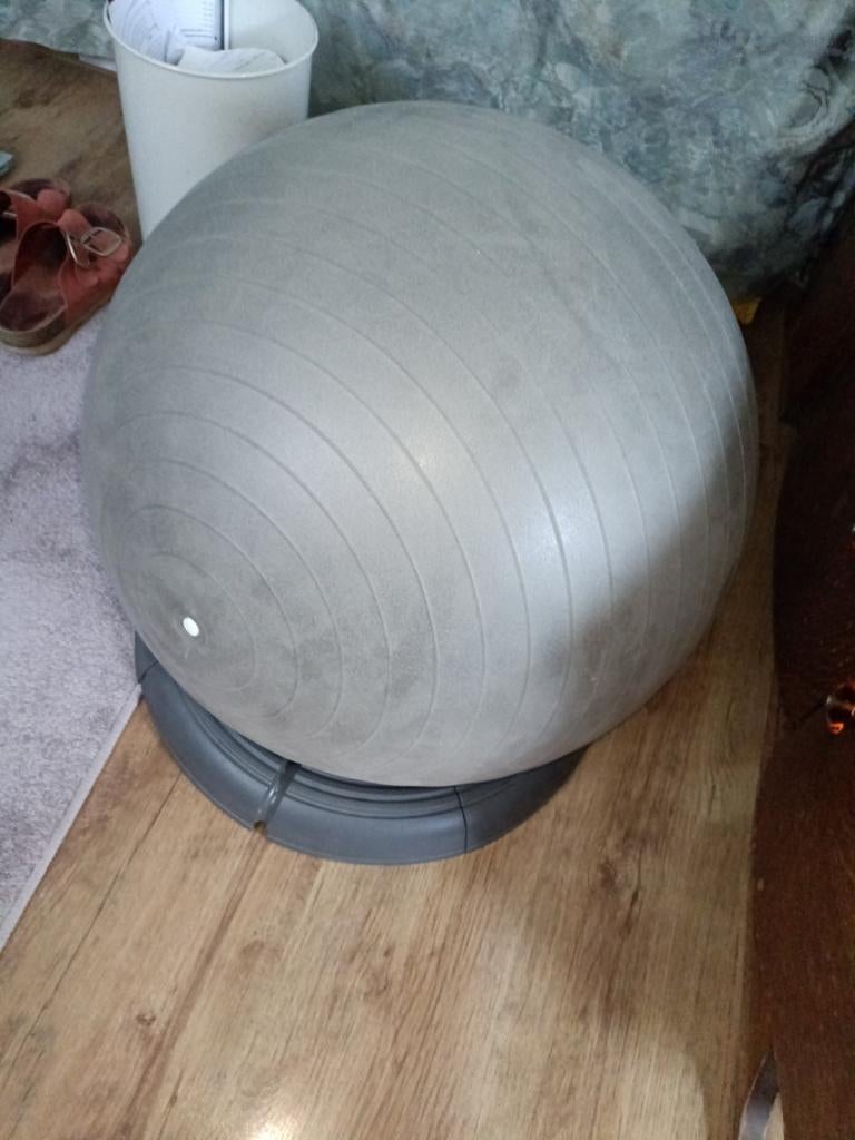 Zitbal Domyos, Ophalen