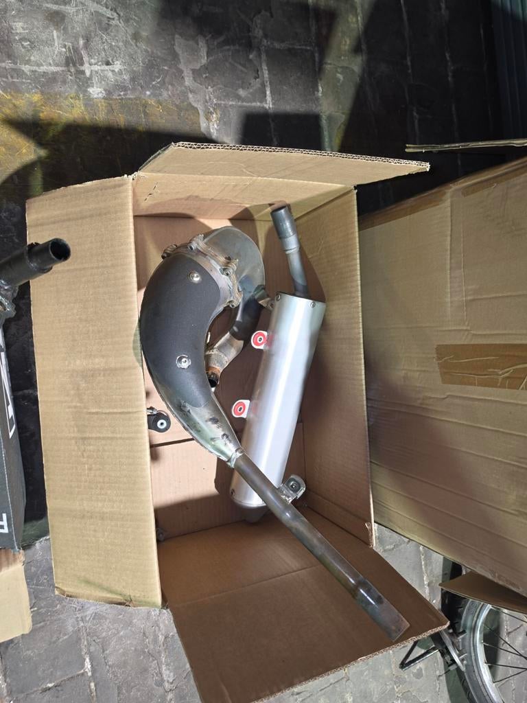 Uitlaat beta 50 cc, Fietsen en Brommers, Ophalen