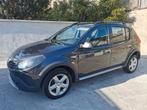 Dacia Sandero Stepway 1.6i - Airco + Garantie 12 mois, Autos, Argent ou Gris, Achat, Boîte manuelle, Entretenue par le concessionnaire