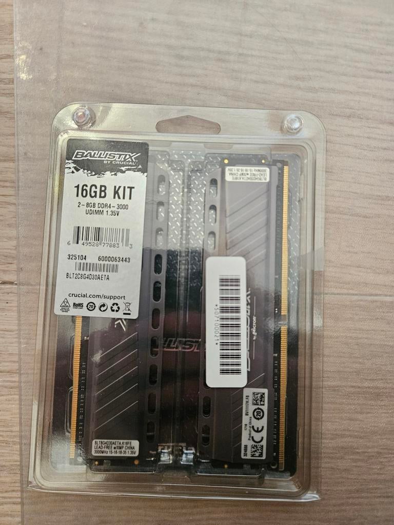 Crucial Ballistix 16GB DDR4-3000, Computers en Software, RAM geheugen, Ophalen of Verzenden, DDR4, Desktop, 16 GB