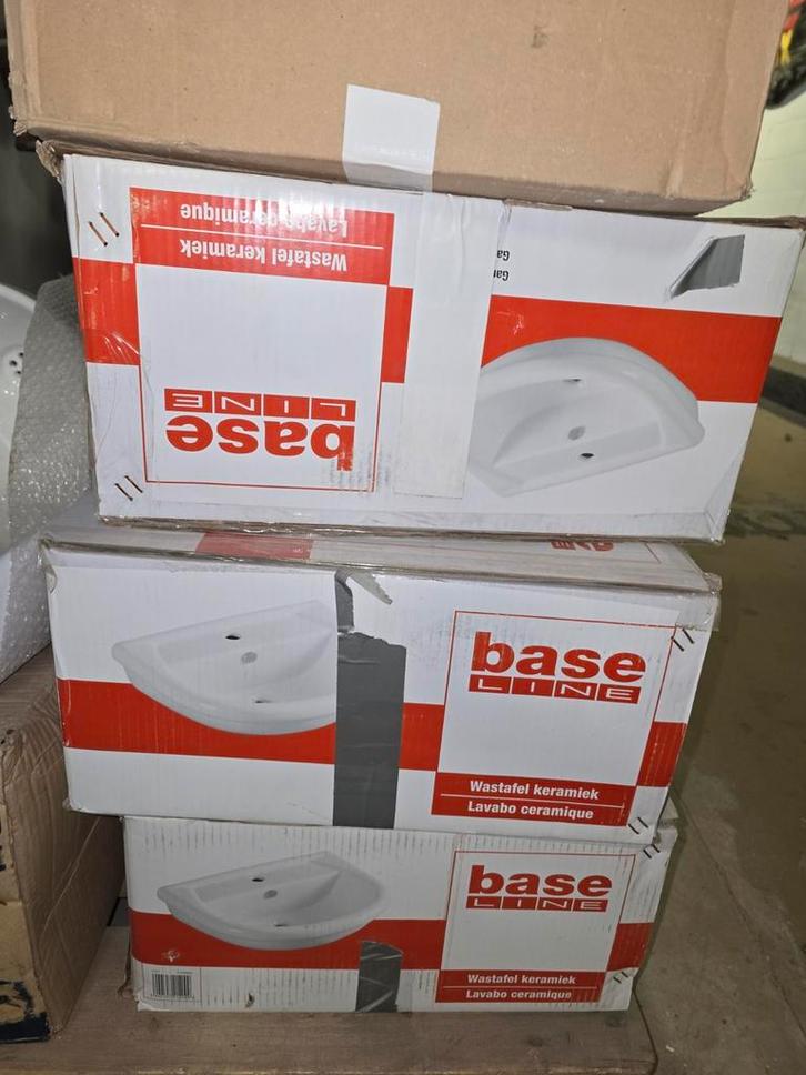Lavabo avec pied céramique, Bricolage & Construction, Sanitaire, Neuf, Lavabo, Enlèvement