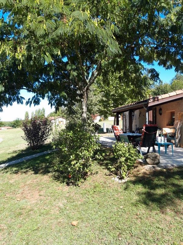 A louer, bungalow pour 4/5 personnes en Dordogne, France, Vacances, Maisons de vacances | France, Dordogne, Chalet, Bungalow ou Caravane