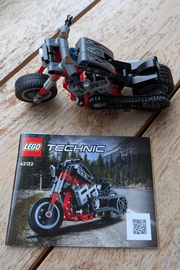 lotje van 4 complete lego technics sets beschikbaar voor biedingen
