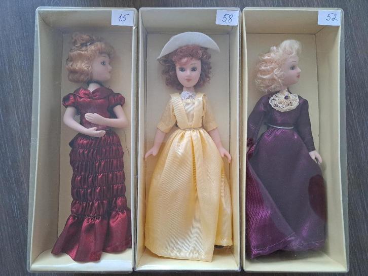 3 personages van Amerikaanse schrijvers, Verzamelen, Poppen, Nieuw, Pop, Ophalen of Verzenden